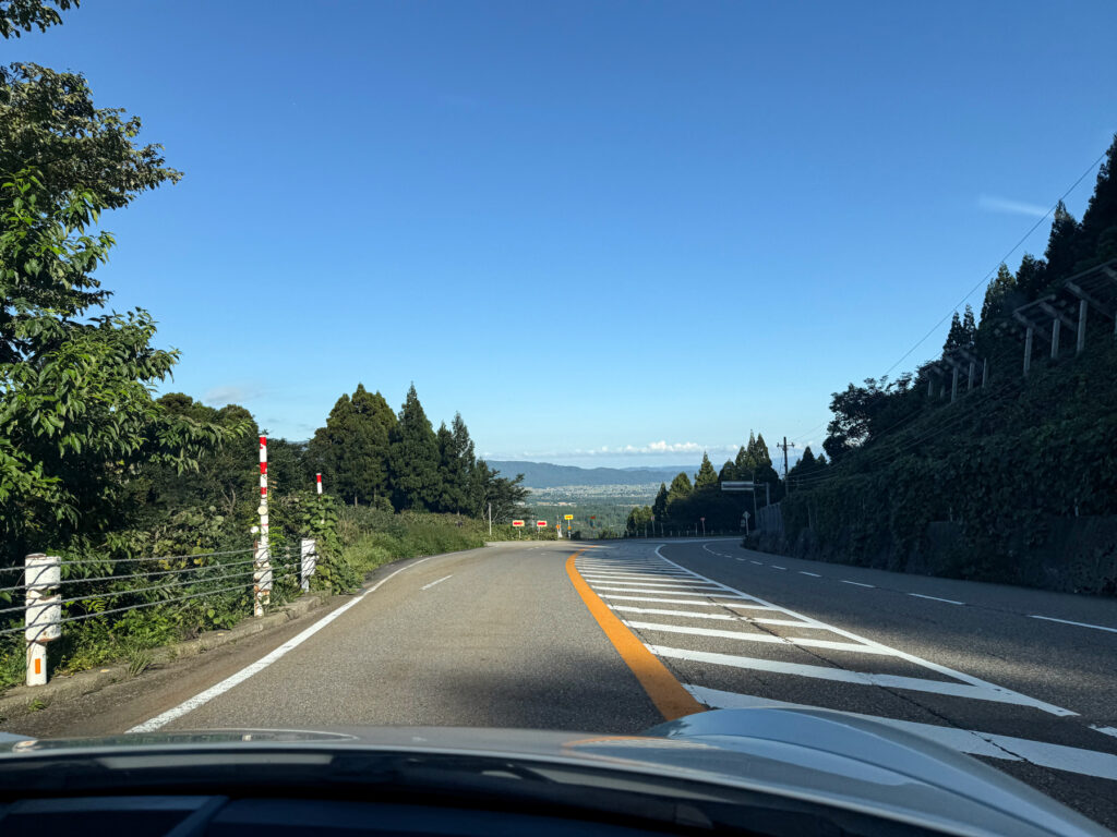 金沢市に近づく頃にはすっかり陽が登り、良い天気に！