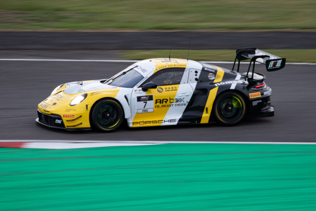 私の推し、ケビン・エストレ選手がドライブするNo.7 ABSOLUTE RACING/PORSCHE 911 GT3 R