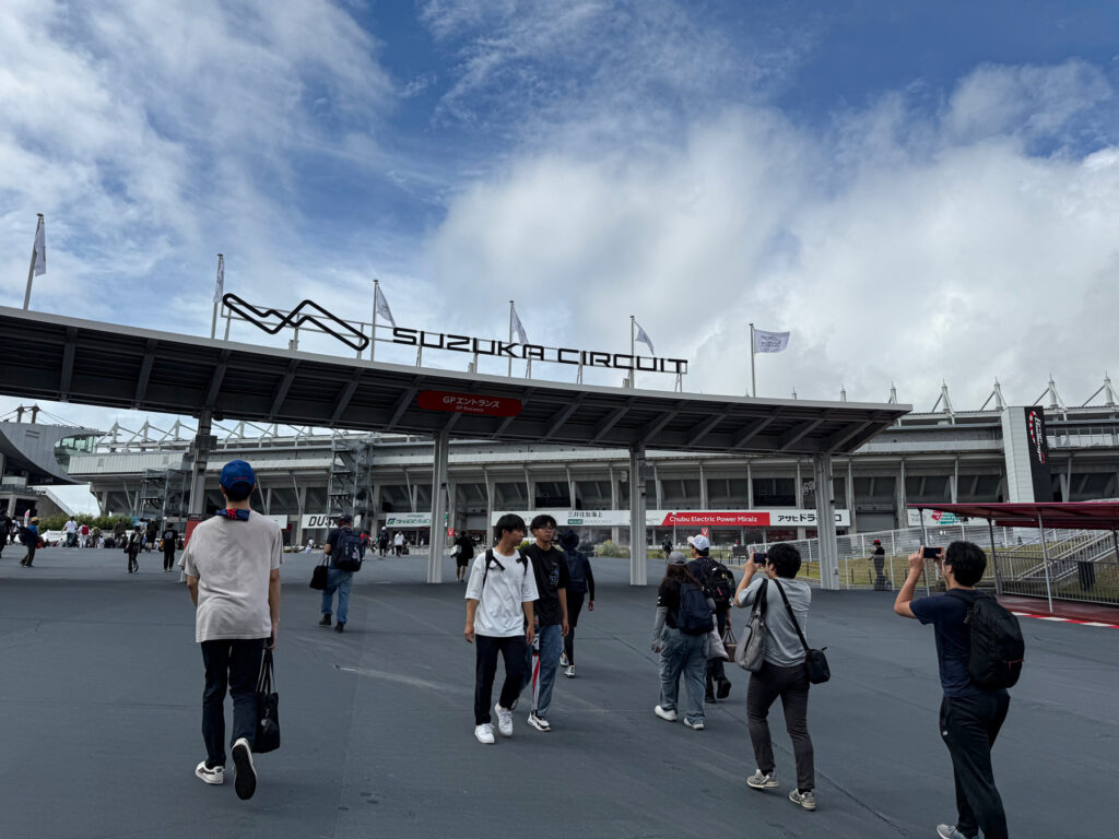鈴鹿サーキットに到着！
