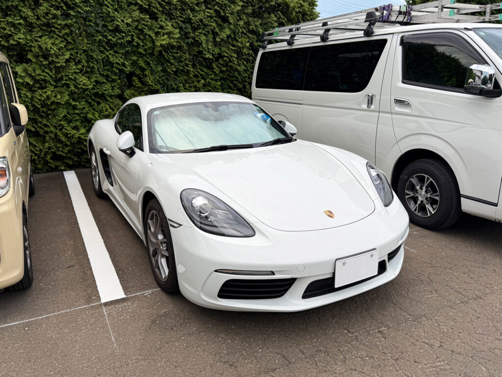 718ケイマンに乗り込みドライブ開始！
