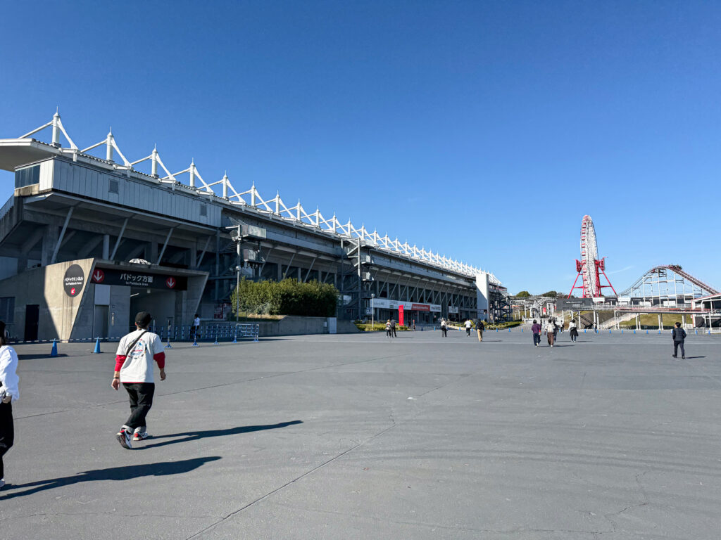 鈴鹿サーキットの施設内にも移動可能