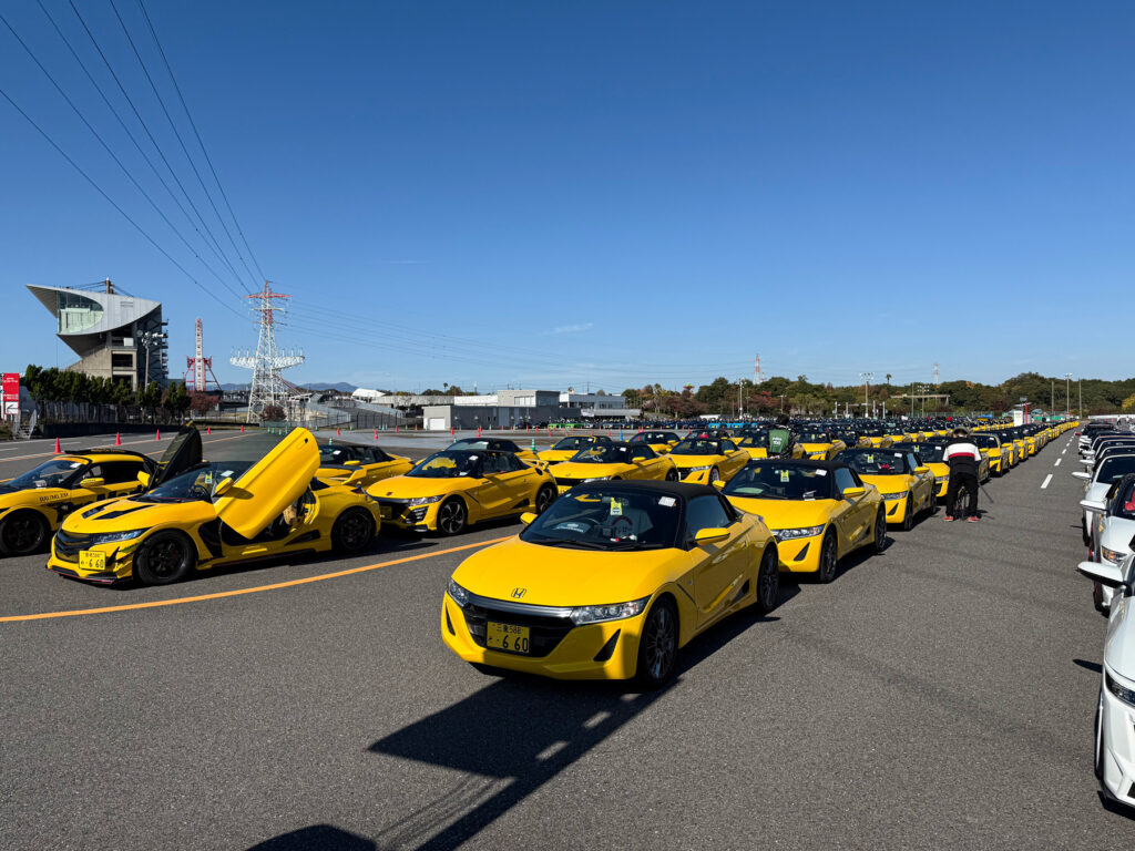 カーニバルイエローⅡ