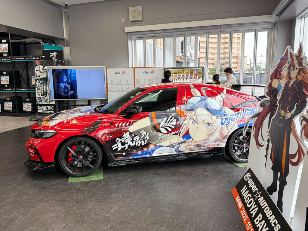 左サイドはオグリキャップのラッピング