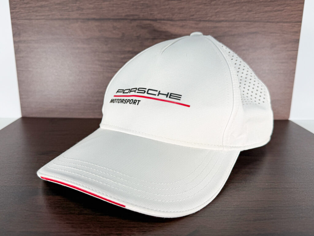 ポルシェ モータースポーツ キャップ（ホワイト）